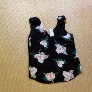 New Banana Republic floral blouse